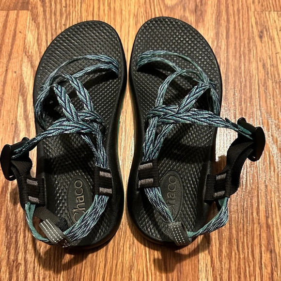 Chaco sandals for kids - Picture 2 of 5